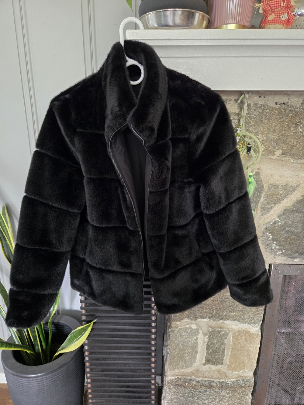 Black Faux Fur Jacket - Women